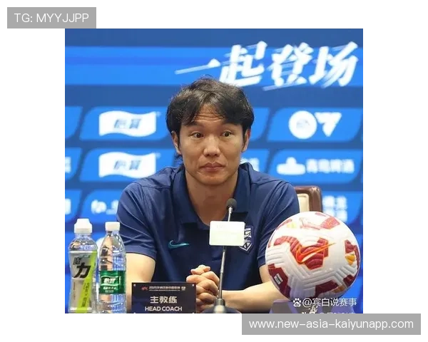 喜从天降！武汉三镇躺着就保级成功了，邓卓翔：不是拼来的不太爽